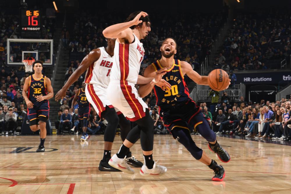 主教练通过 主教练通过