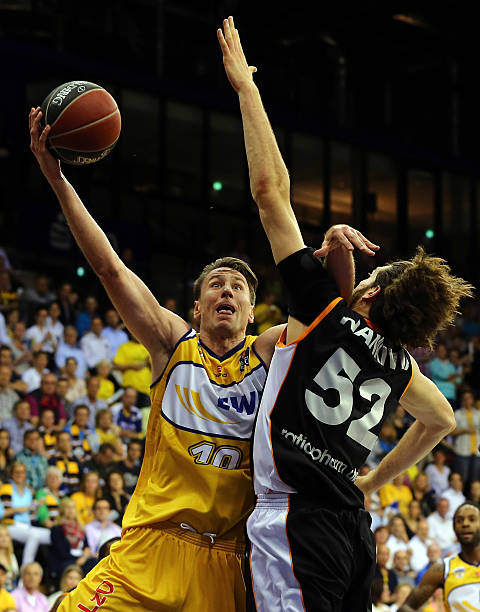 信的姿态赢 信的姿态赢